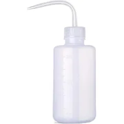 Squeeze Bottle Plant Watering Bottle 250ml 8oz Small Wash Bottle Squeeze Plastic Small Watering Can for Indoor Plants Succulent Watering Can (1pc)