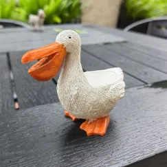 Cute Pelican Planter Pot, Small Resin Pelican Flower Pot with Drainage, Funny Animal Succulent Planter for Indoor Outdoor Garden Desk Decor Gift
