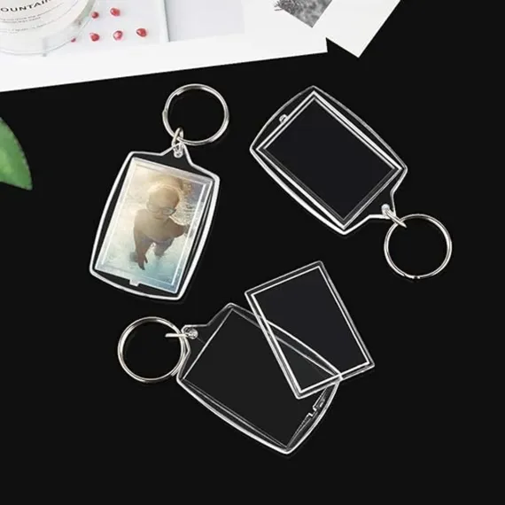 Photo Keychain - 30 Pieces - Empty Photo Frame Keychains - Transparent Clear Acrylic Keychains - Transparent - Small Photo Frames - Holds personalized, custom, and passport-sized photos measuring 1.57" x 2.2"