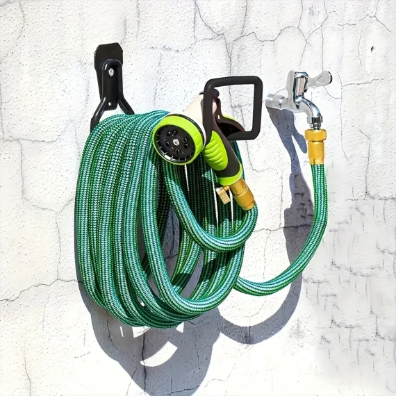Garden Hose Holder - Metal Garden Hose Holder - Garden Hose Storage - Holder for Garden Hoses - Heavy Duty Wall Mount Watering Pipe Tube Storage Hanger - Wall-Mounted Water Hose Holder for Outdoor Garden - Black - 1 Piece